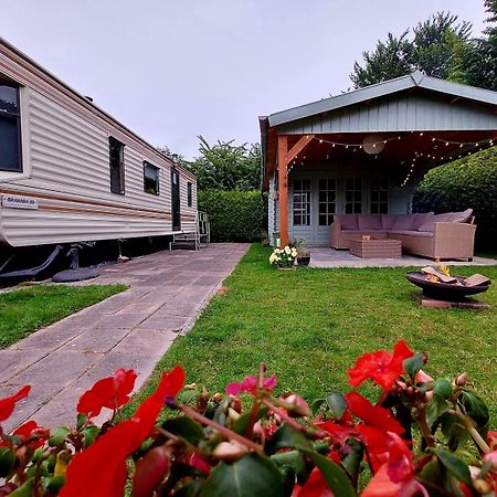 Familychalet De Schaapskooi, 6-Persons, Big Private Garden, Dogs Aloud Westergeest Exteriér fotografie